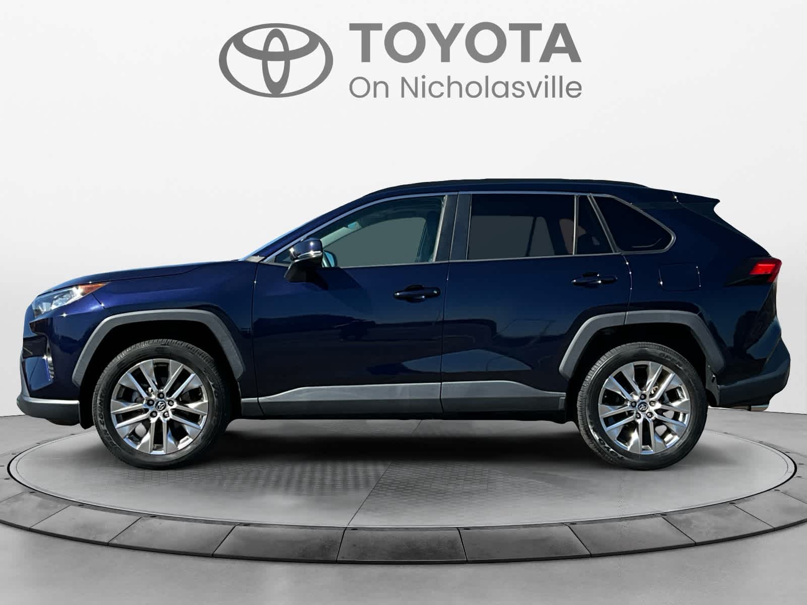 2020 Toyota RAV4 XLE Premium