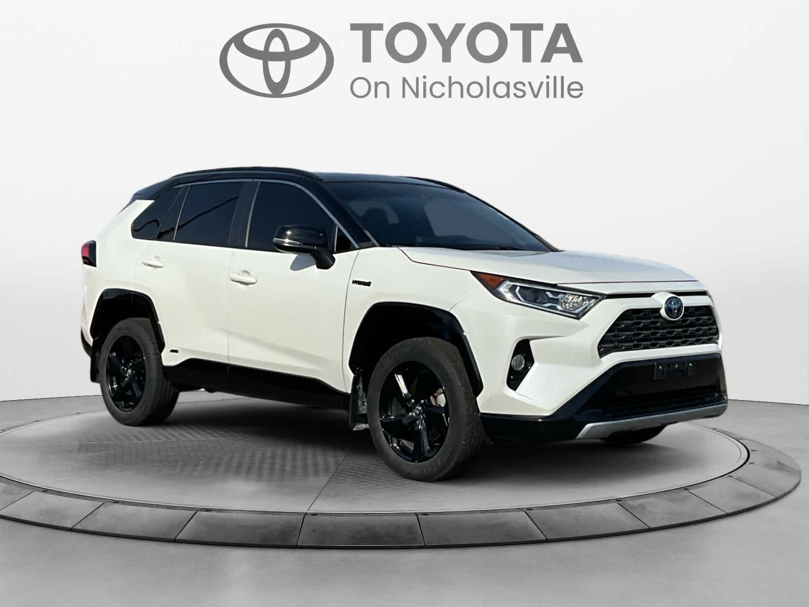 2020 Toyota RAV4 Hybrid XSE