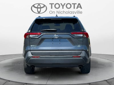 2021 Toyota RAV4 LE