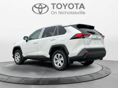 2025 Toyota RAV4 LE
