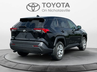 2023 Toyota RAV4 LE