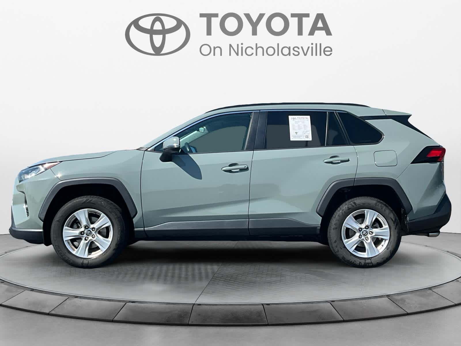 2019 Toyota RAV4 XLE