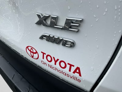 2025 Toyota RAV4 XLE