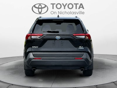 2021 Toyota RAV4 Hybrid XLE