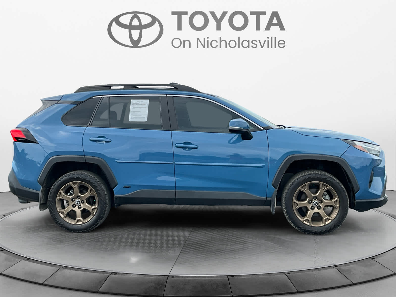 2023 Toyota RAV4 Hybrid Woodland