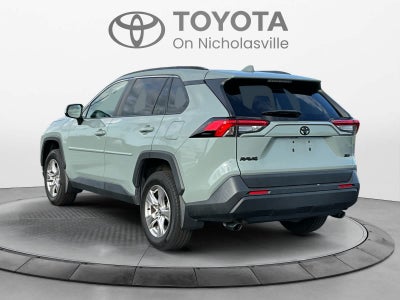 2022 Toyota RAV4 XLE