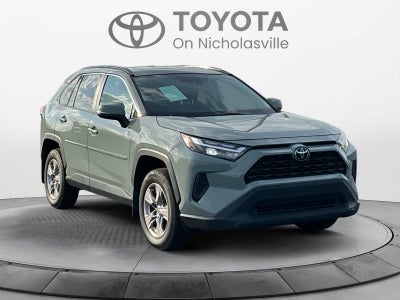2022 Toyota RAV4 XLE