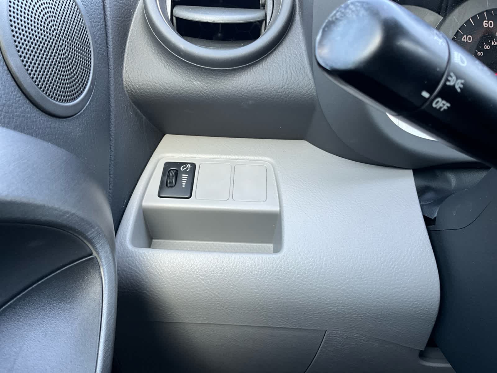 2012 Toyota RAV4 FWD 4dr I4 (Natl)