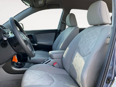 2012 Toyota RAV4 FWD 4dr I4 (Natl)
