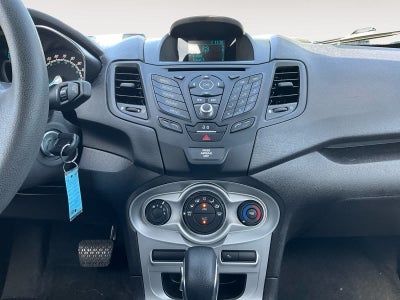 2017 Ford Fiesta SE