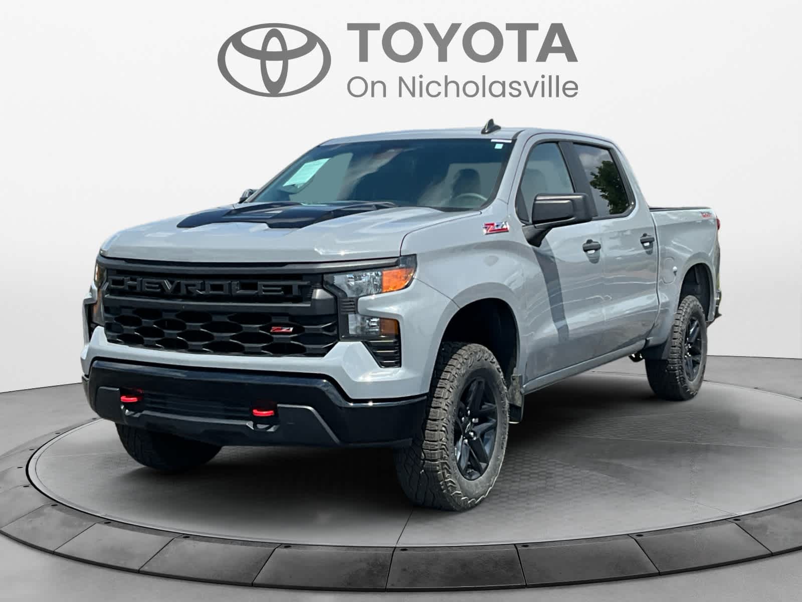 2024 Chevrolet Silverado 1500 Custom Trail Boss