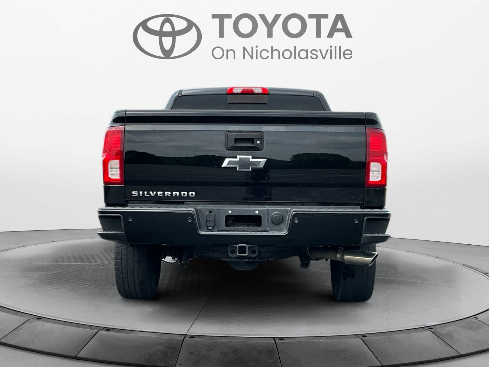 2017 Chevrolet Silverado 1500 High Country