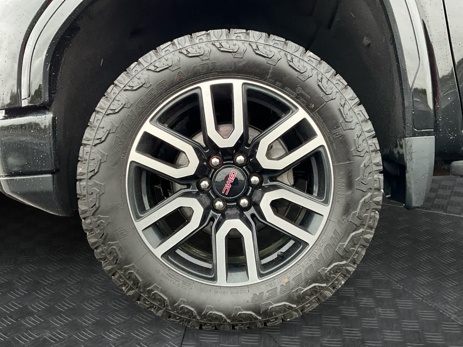 2022 GMC Sierra 1500 AT4