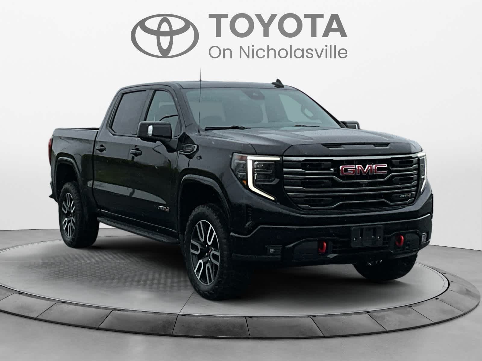 2022 GMC Sierra 1500 AT4