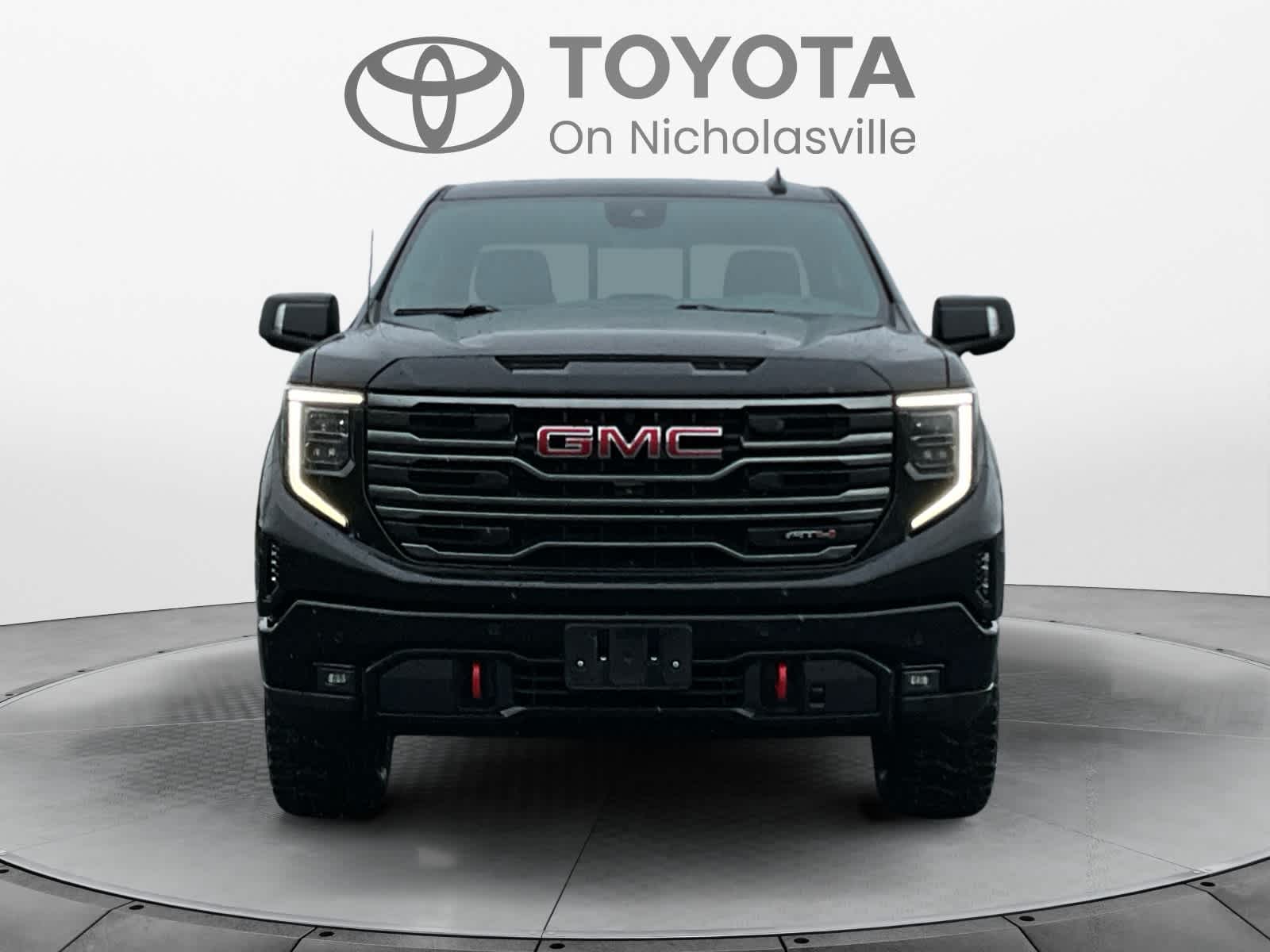 2022 GMC Sierra 1500 AT4