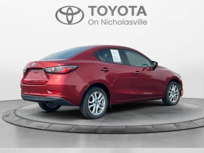 2017 Toyota Yaris iA Auto (Natl)
