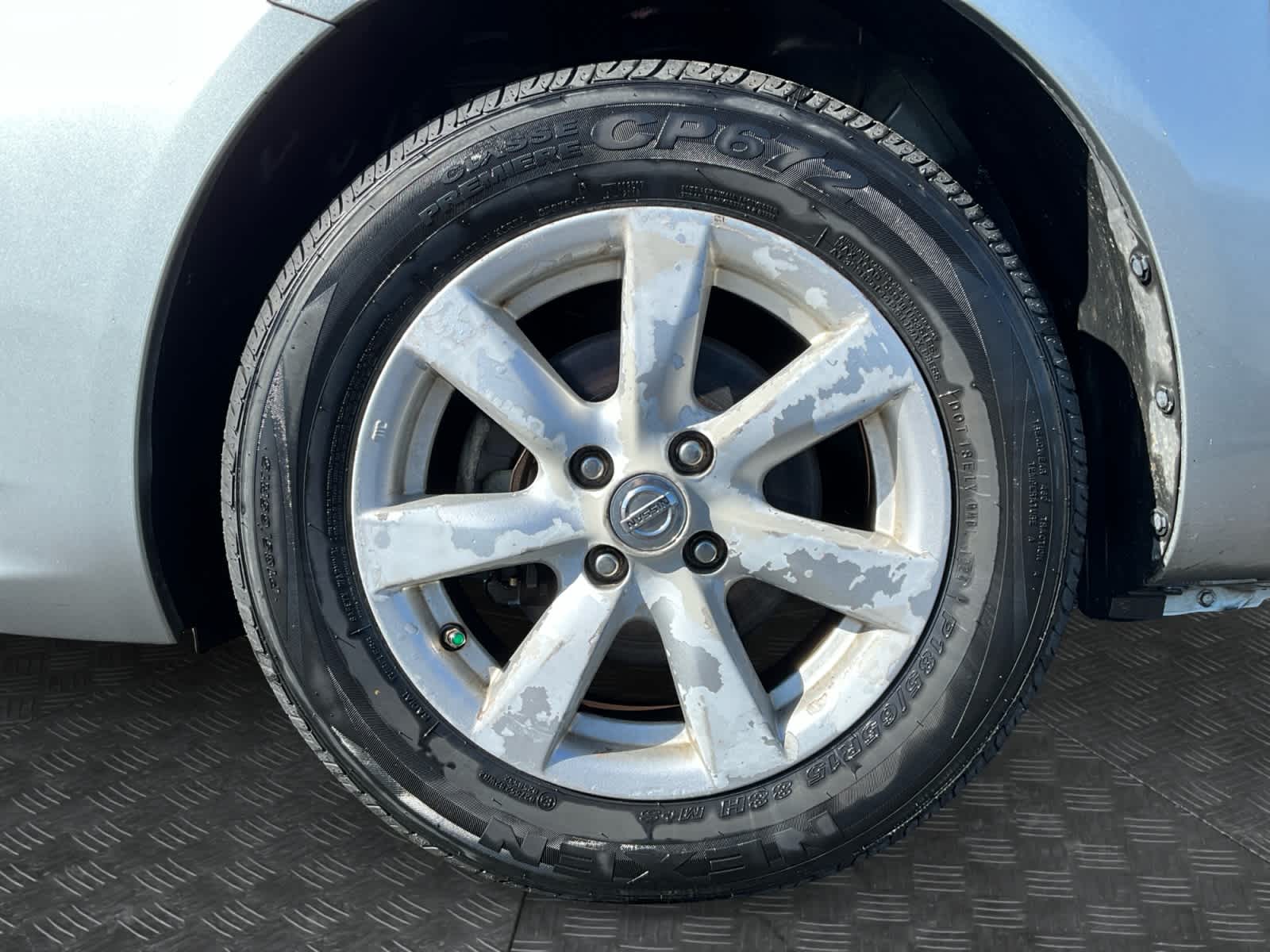 2012 Nissan Versa SL