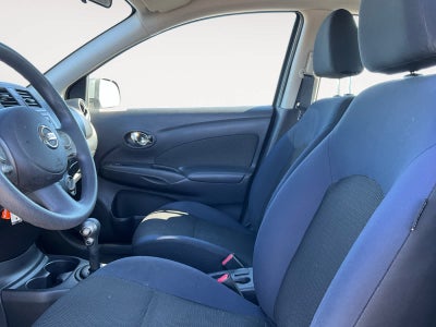 2012 Nissan Versa SL