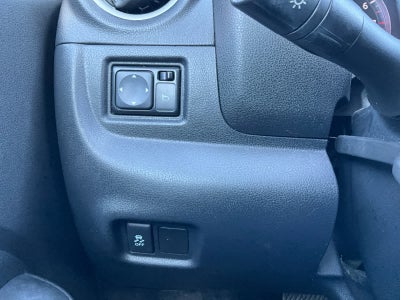 2012 Nissan Versa SL