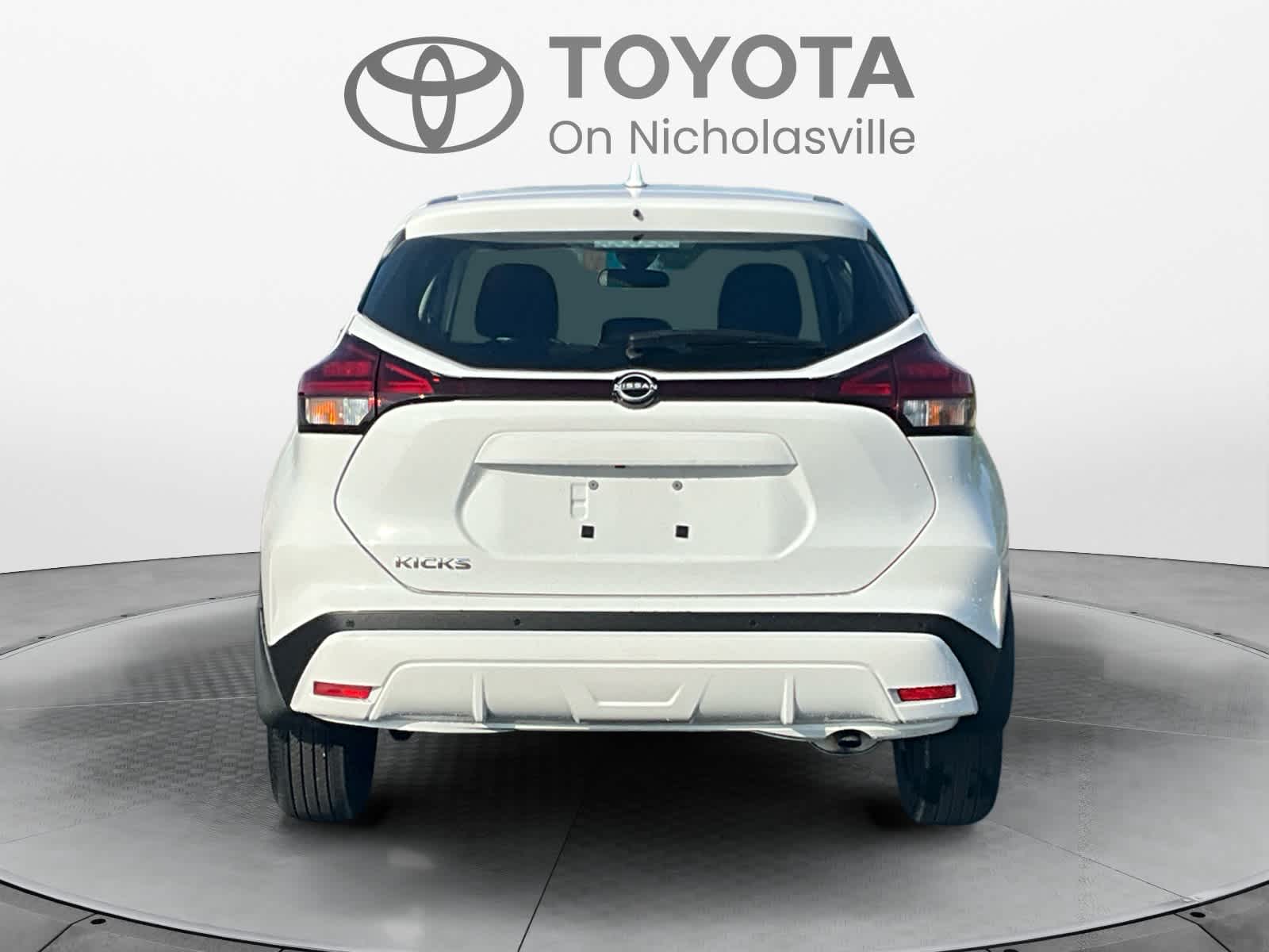 2025 Nissan Kicks Play S