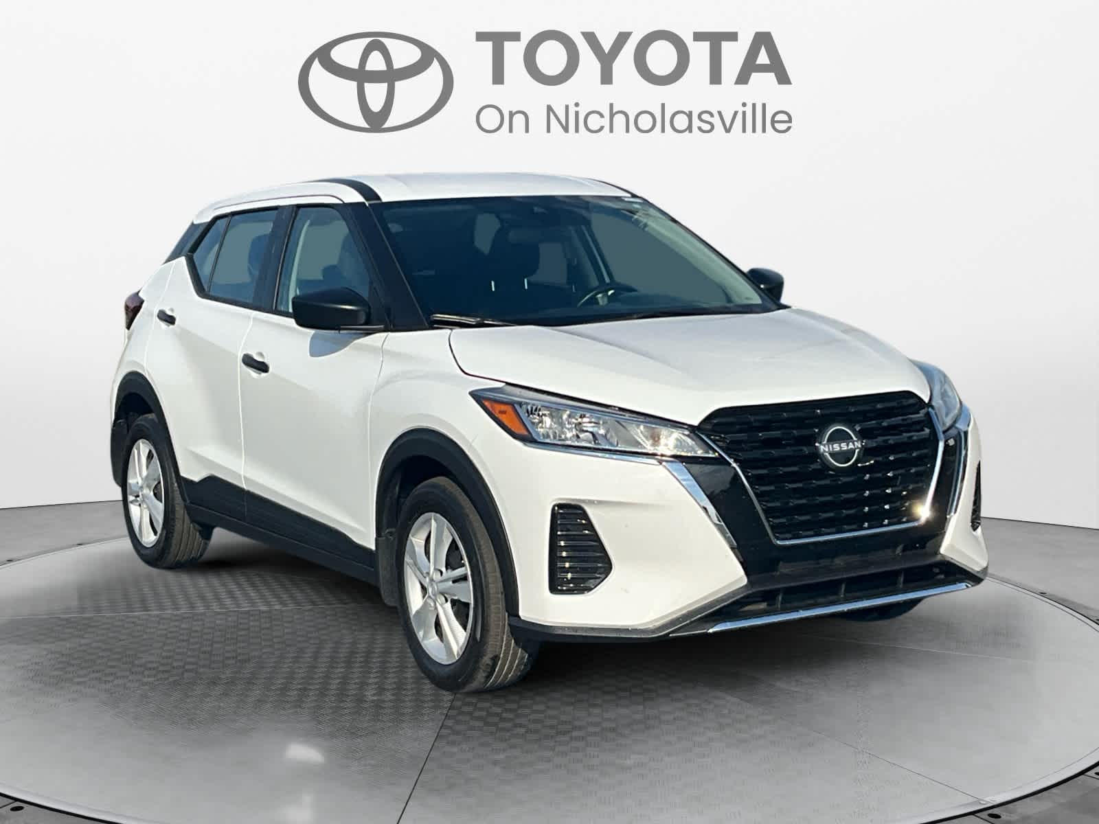 2025 Nissan Kicks Play S