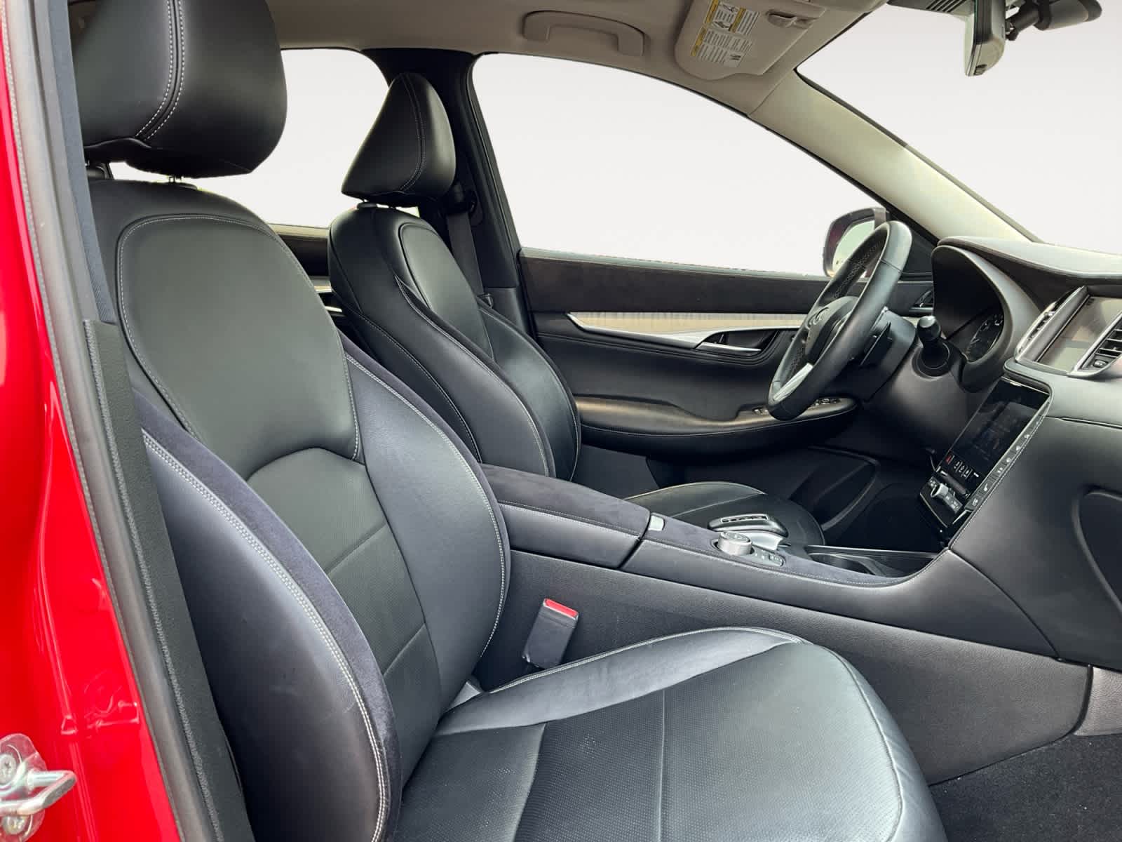 2023 INFINITI QX50 SENSORY