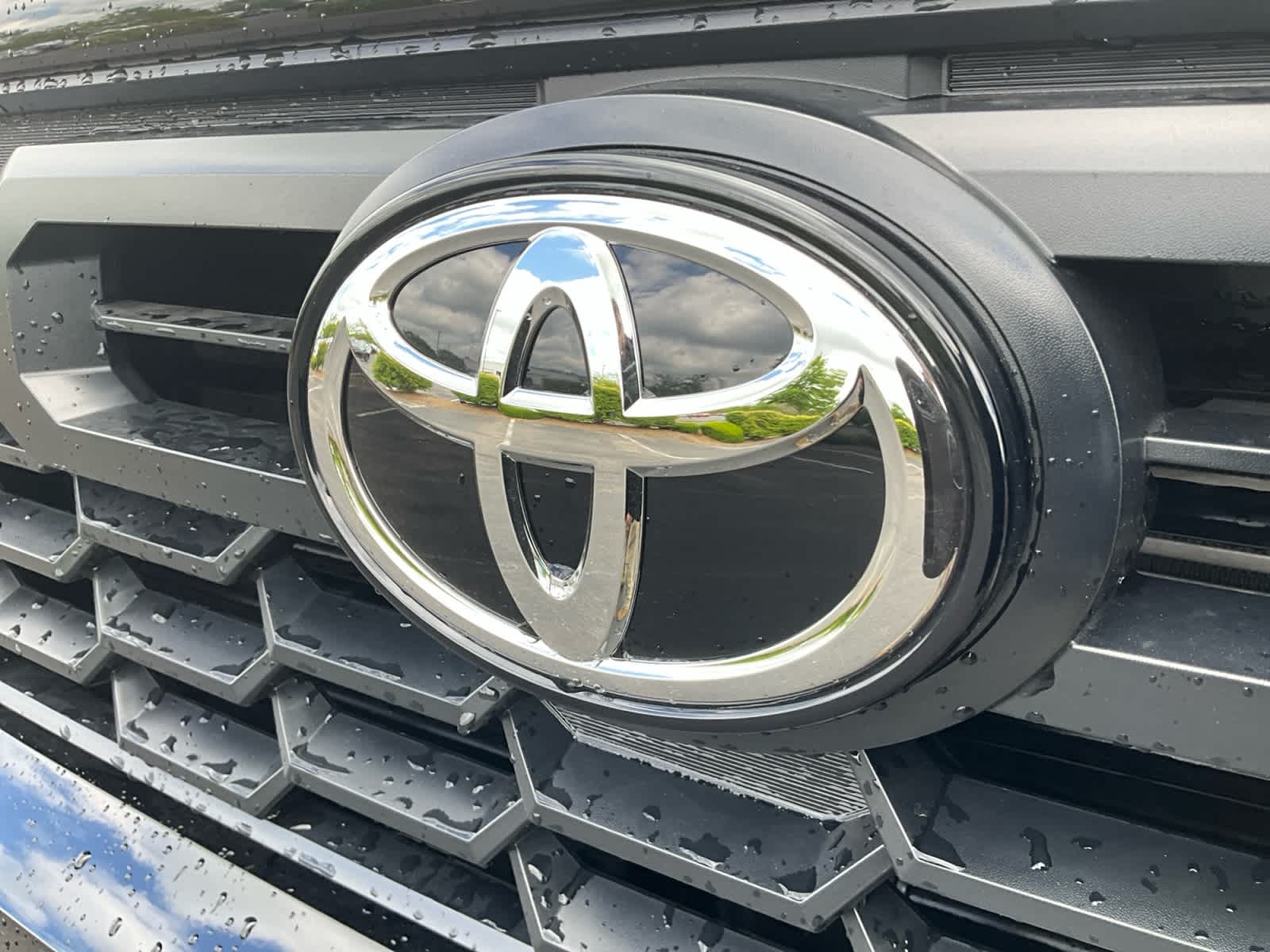 2026 Toyota Tacoma TRD Off Road Hybrid