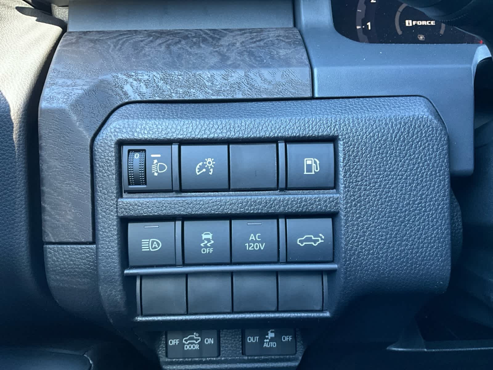 2026 Toyota Tacoma Limited Hybrid