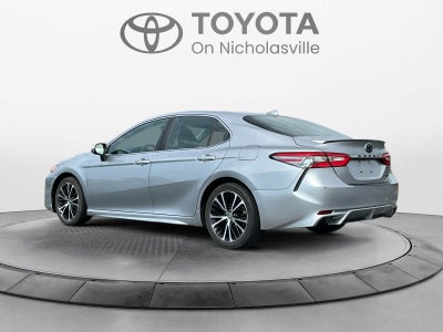 2019 Toyota Camry SE