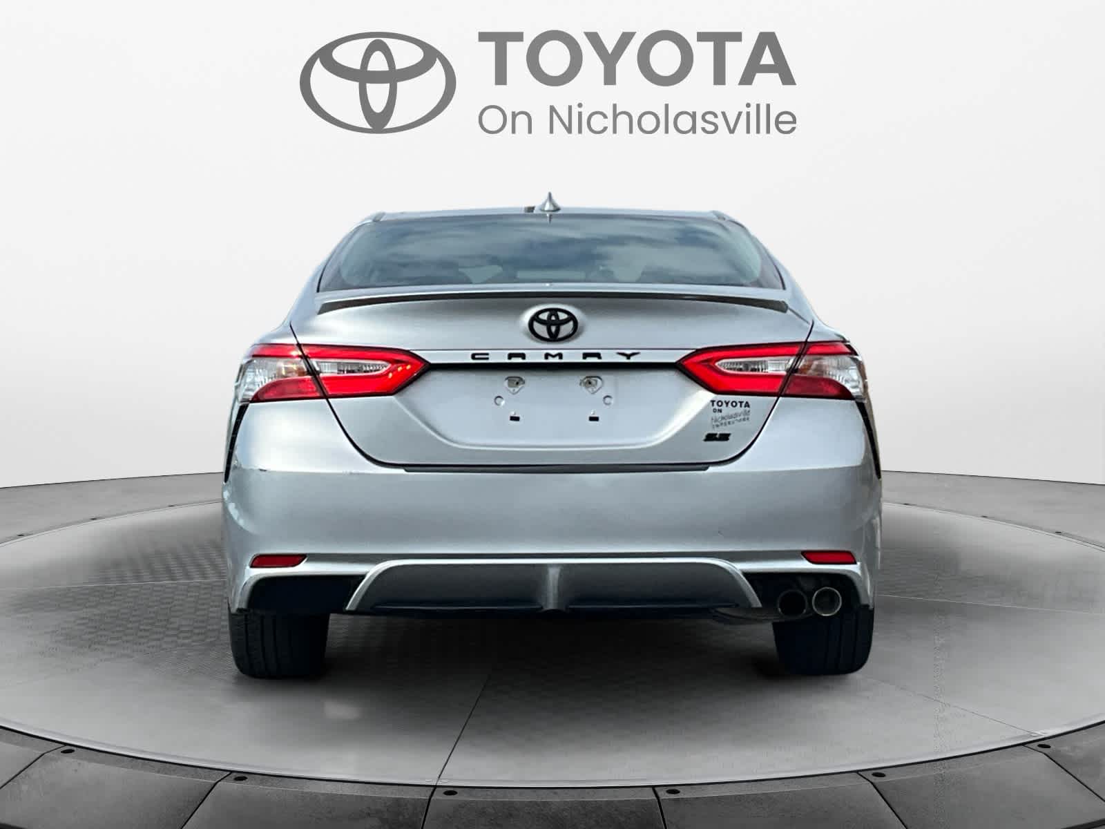 2019 Toyota Camry SE