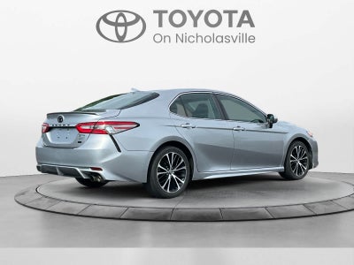 2019 Toyota Camry SE