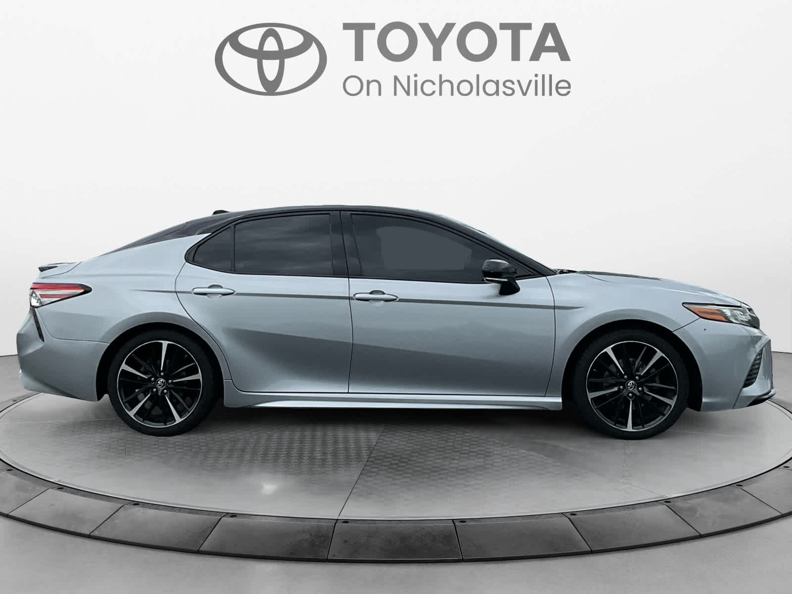 2019 Toyota Camry XSE