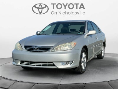 2005 Toyota Camry XLE