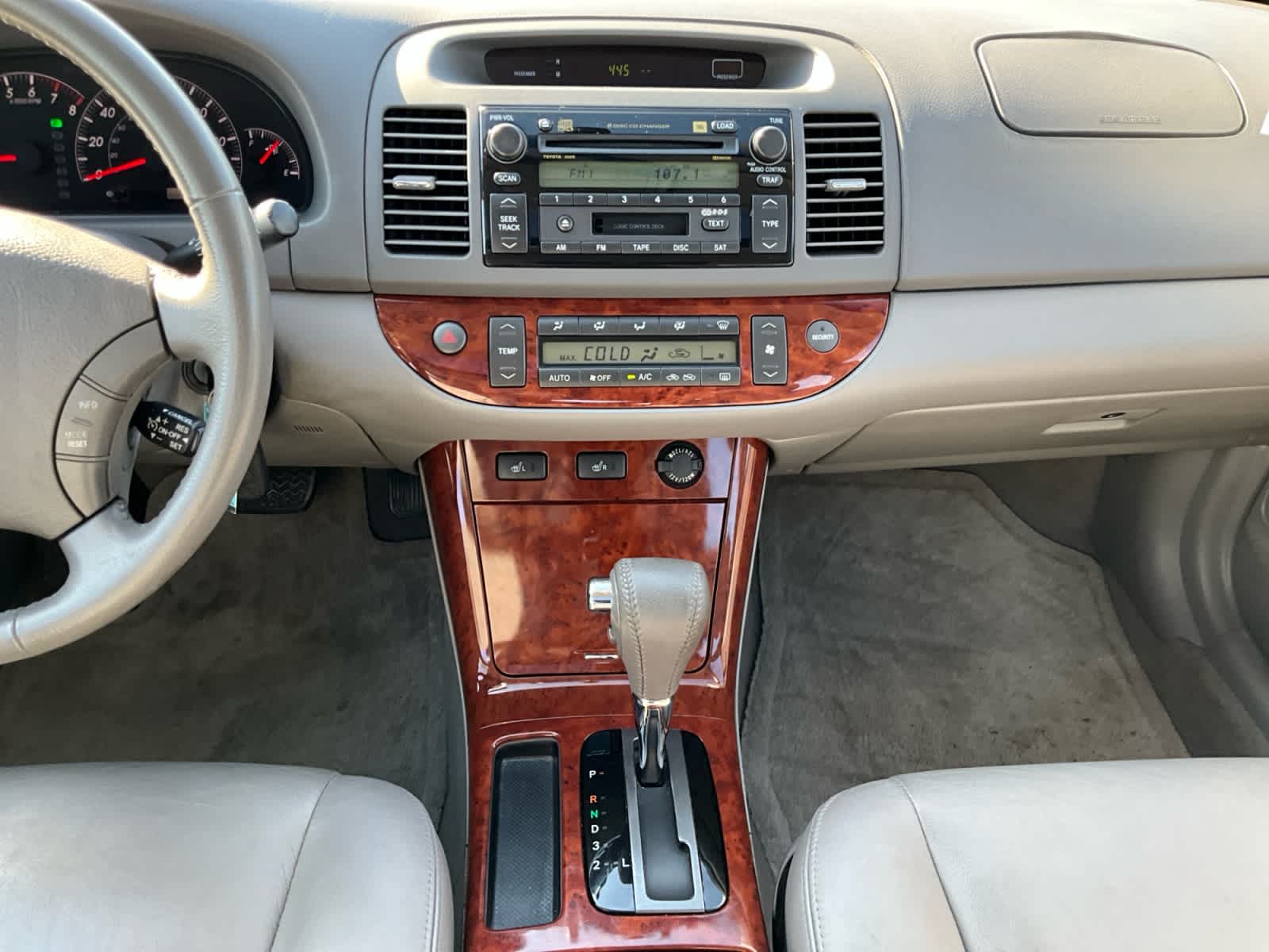 2005 Toyota Camry XLE
