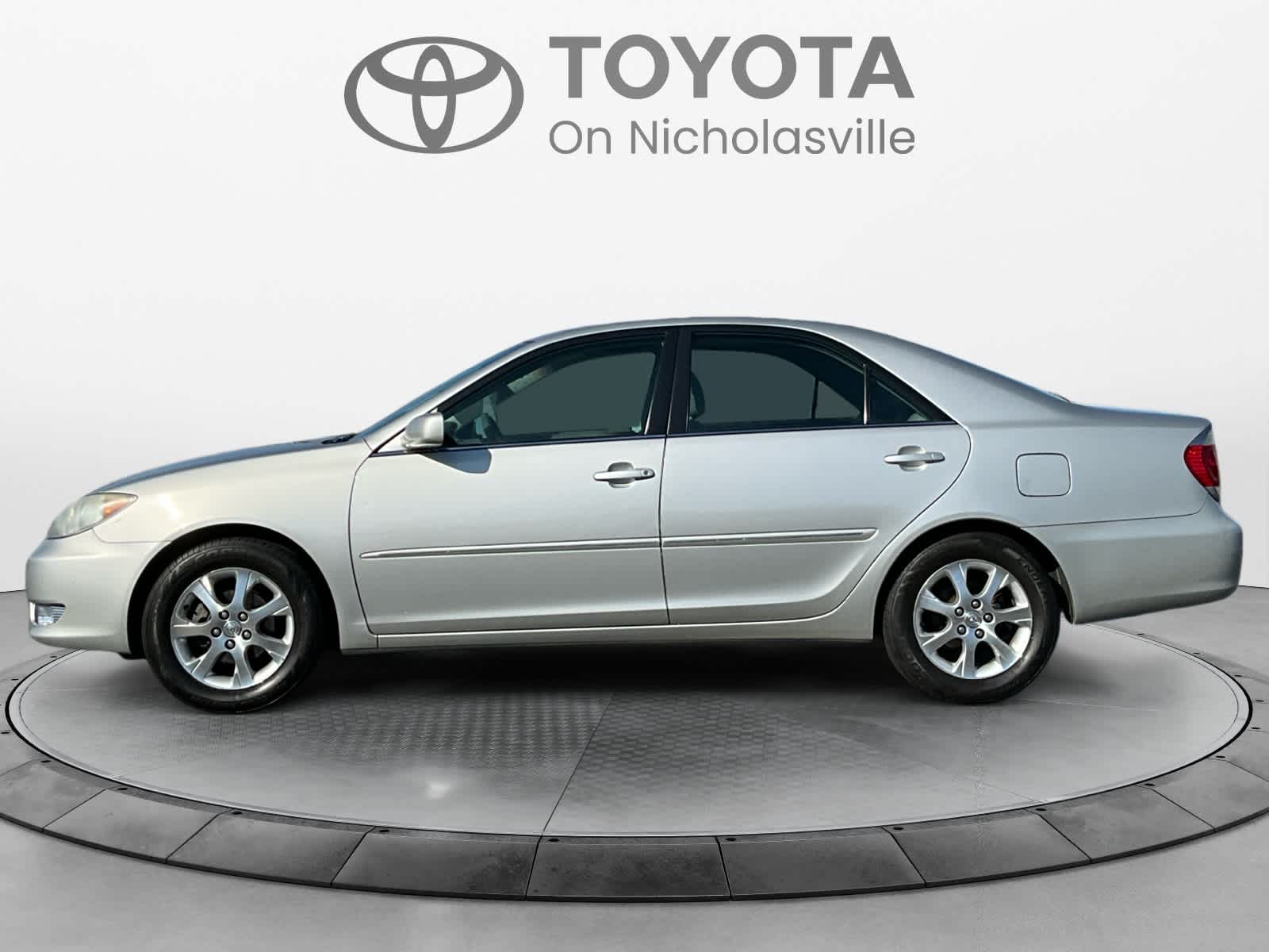 2005 Toyota Camry XLE