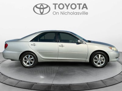 2005 Toyota Camry XLE