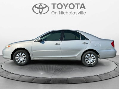 2004 Toyota Camry LE