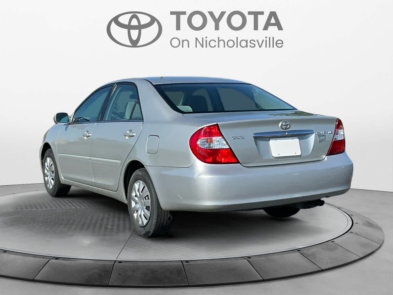 2004 Toyota Camry LE
