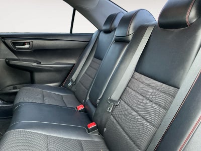 2017 Toyota Camry SE