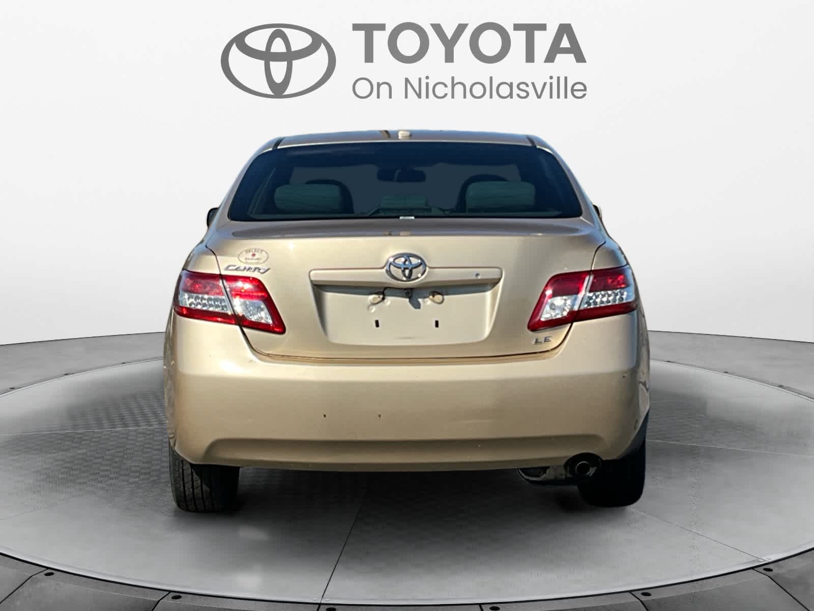 2011 Toyota Camry LE