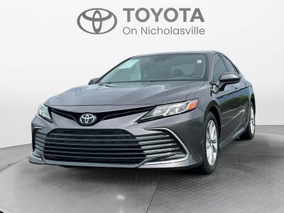 2022 Toyota Camry LE