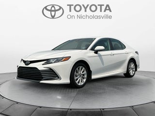 2022 Toyota Camry LE