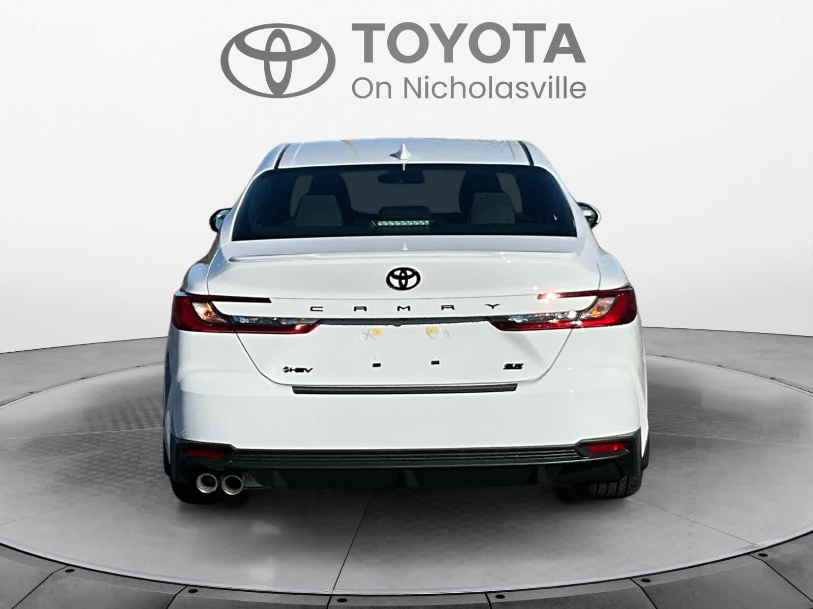 2026 Toyota Camry SE