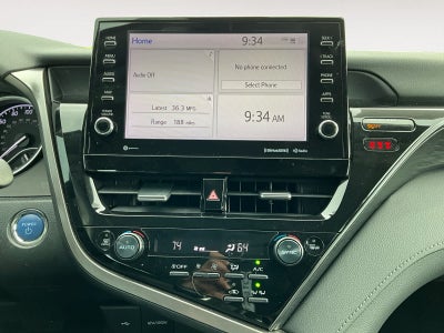 2022 Toyota Camry Hybrid XLE