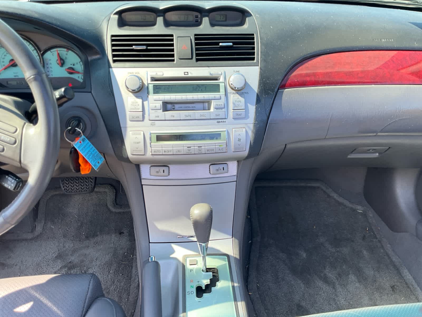 2005 Toyota Camry Solara SLE