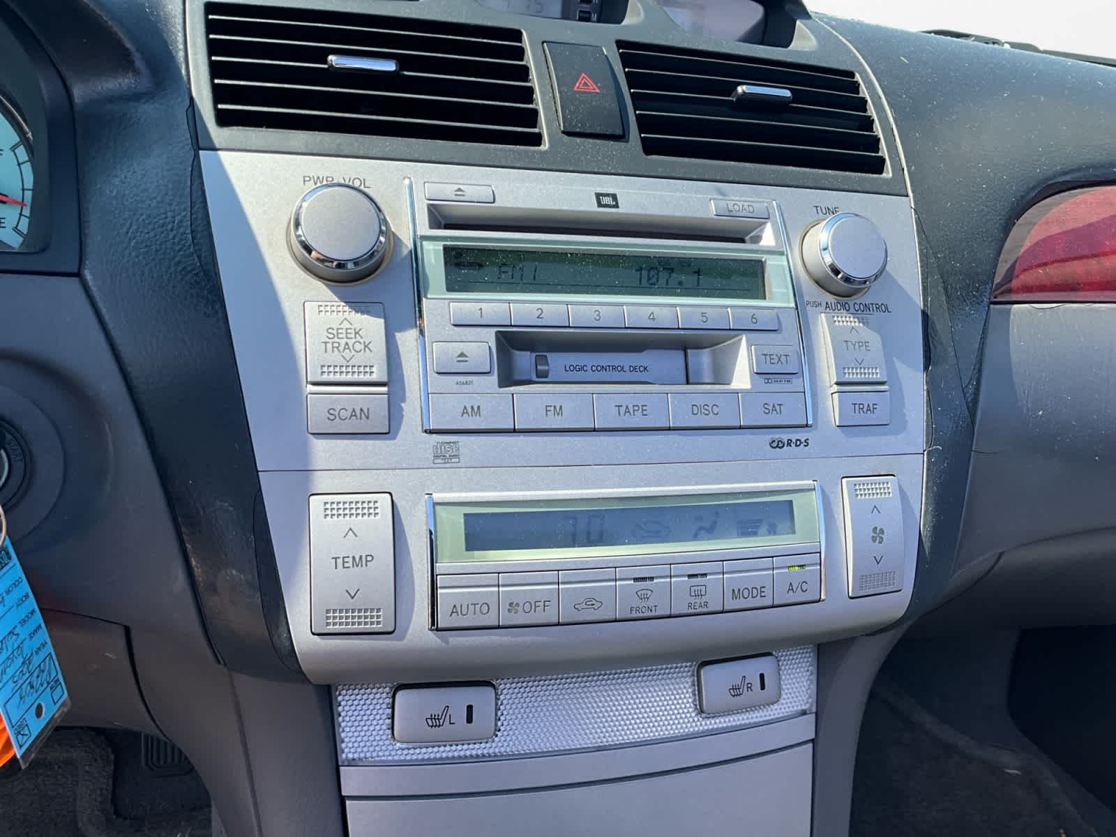 2005 Toyota Camry Solara SLE