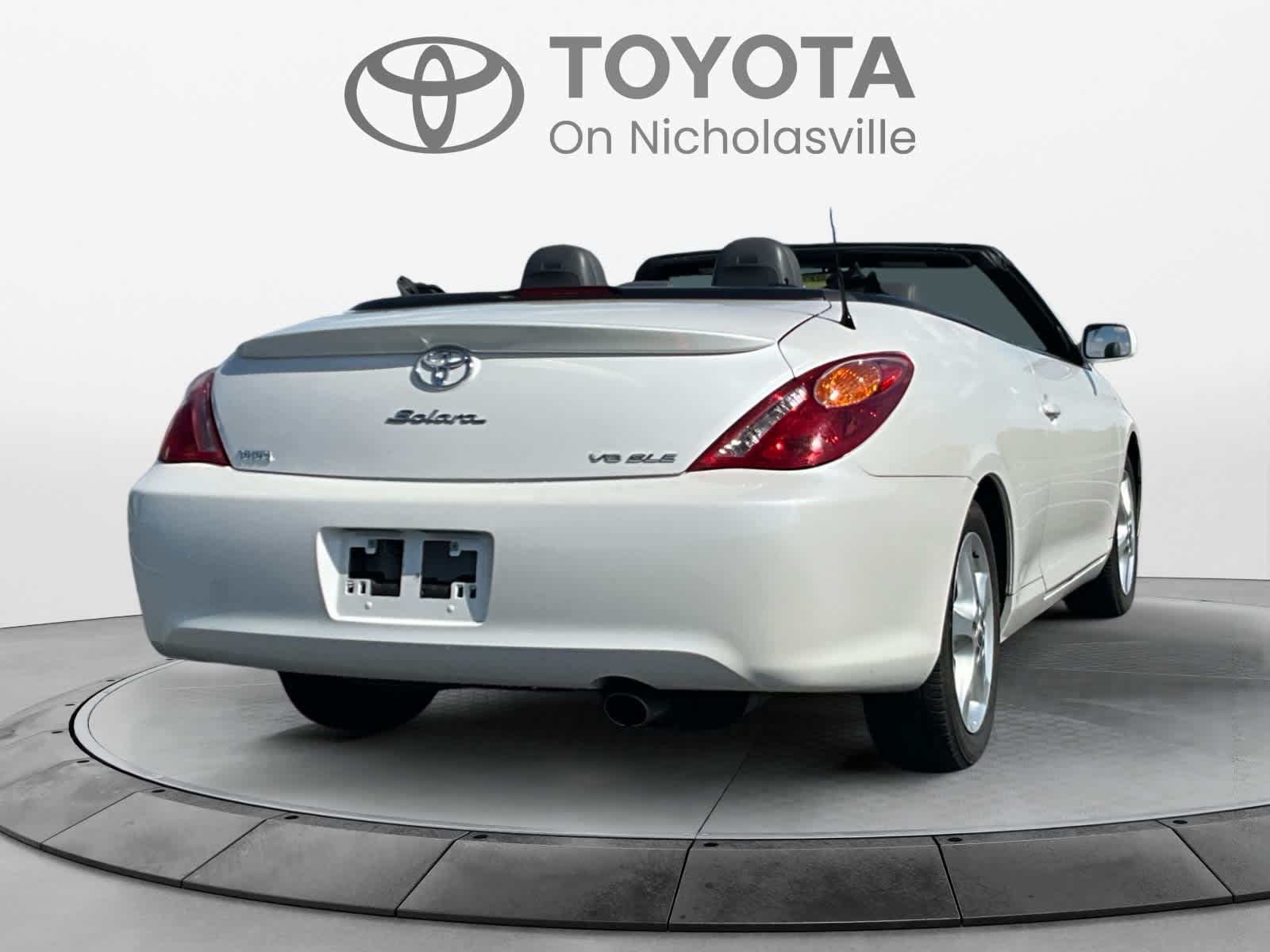 2005 Toyota Camry Solara SLE