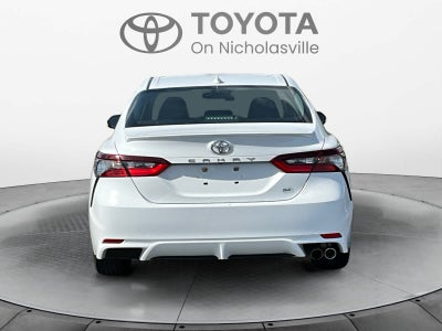 2021 Toyota Camry SE