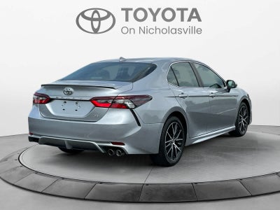 2023 Toyota Camry SE