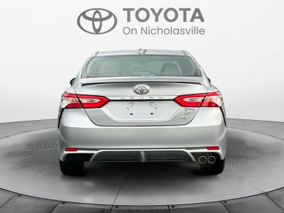 2020 Toyota Camry SE